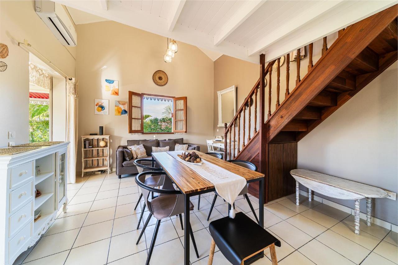 Le Quelea Une Case Creole De Charme Classee 4 Etoiles Y Etre C'Est Y Etre Bien Entre-Deux Exterior photo